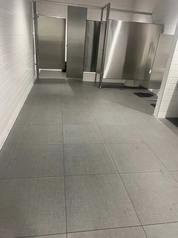 Constructions GA Flooring, Staining, Painting & Drywall service image